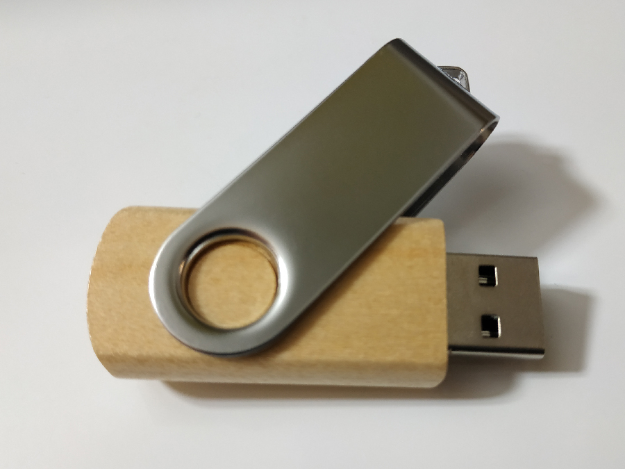 Pendrive USB de madera Twister